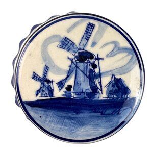 Vintage Delft Blue Windmill Holland Magnetic Beer Bottle Crown Opener